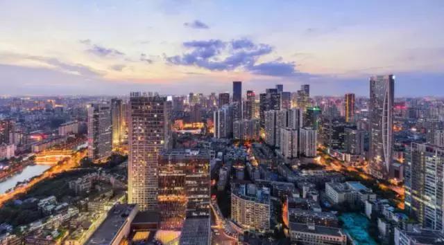 对不起成都，我只能给你90分！