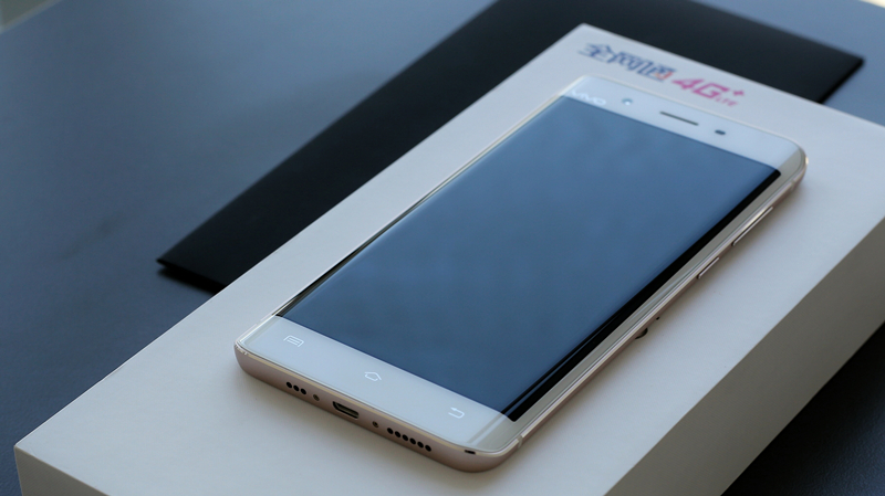 vivo颜值高拍照好看的手机,vivo颜值高5g手机