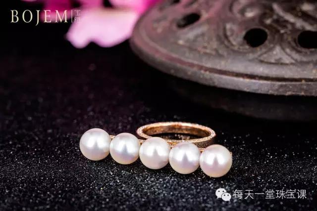 珍珠刚开始是硬的还是软的,珍珠一开始是圆的吗