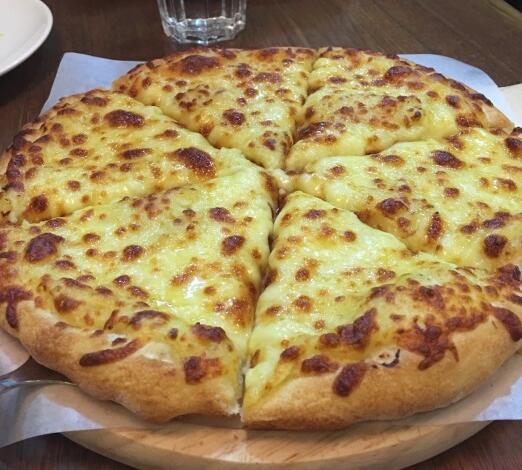 每个饥饿的夜晚,每个饥肠辘辘的夜晚