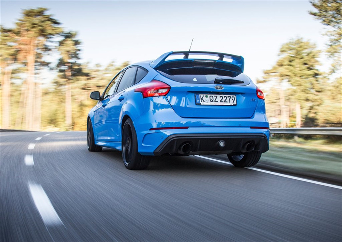 趣味钢炮,福克斯rs试驾视频