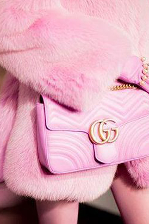 今年最流行款时尚包包,今年流行的时尚包包