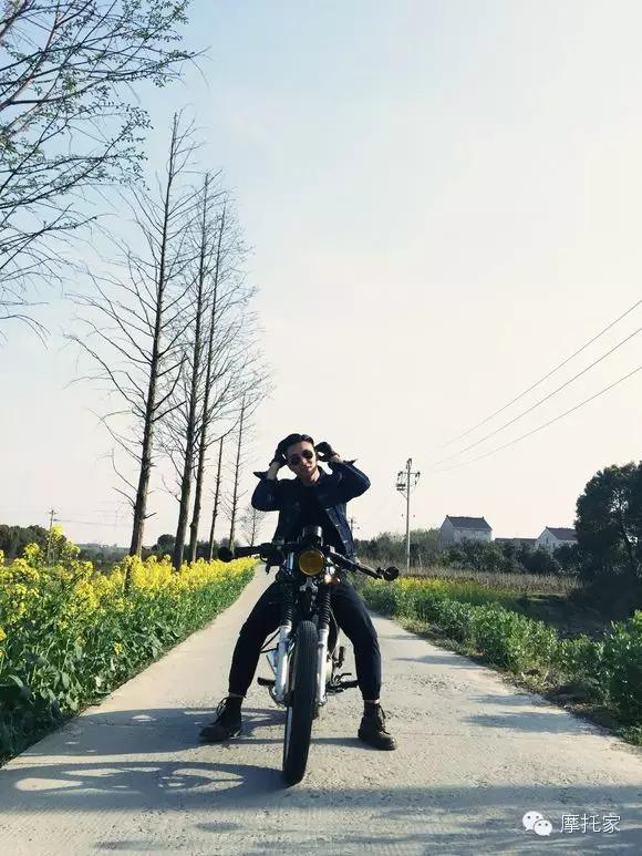 suzukiuy125改装,铃木gn125改装最帅复古