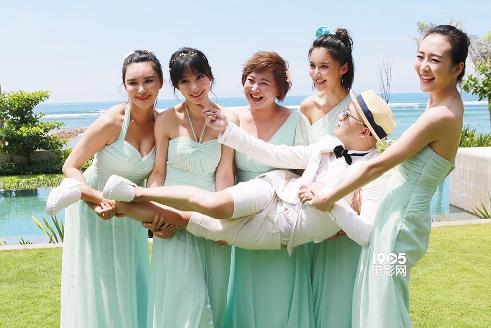 柳岩包贝尔白色礼服,柳岩包贝尔现今如何