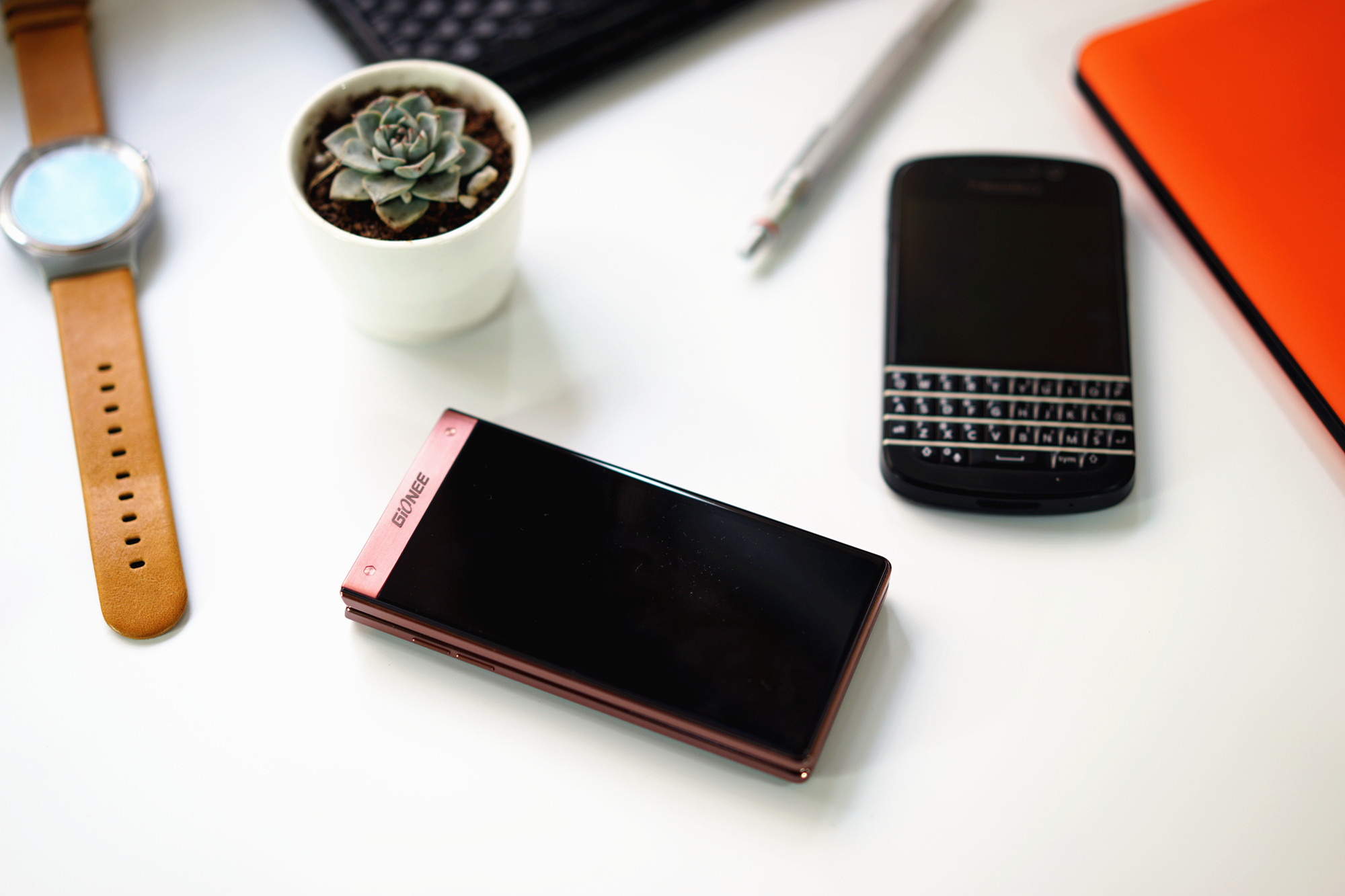 打破陈规翻转新时代：金立天鉴W909旗舰首评