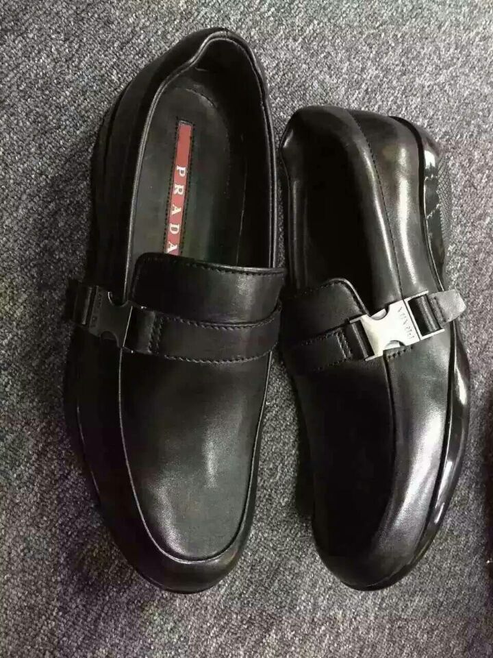 prada老款鞋 (prada意大利产运动鞋)