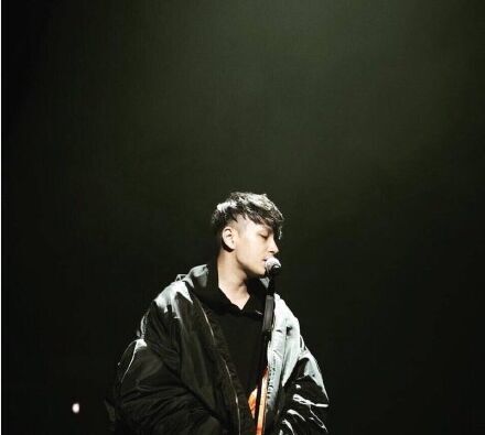 从SMTM5看韩国黑泡：AOMG