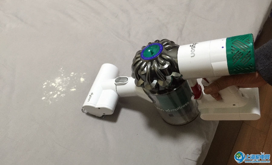 戴森吸尘器v6和v8对比,戴森吸尘器v6mattress