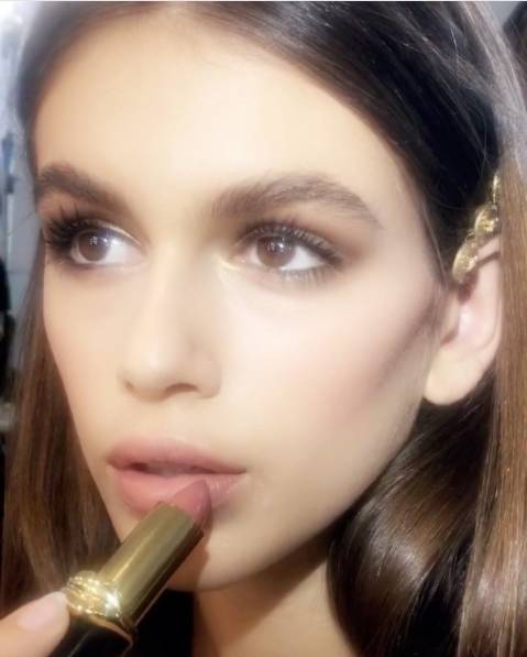 新品资讯｜时装周，同款妆容