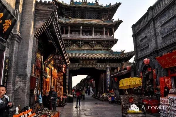 最新款三菱欧蓝德2.0试驾,三菱欧蓝德2.0l畅享版5座试驾