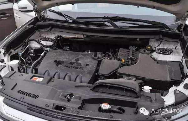 最新款三菱欧蓝德2.0试驾,三菱欧蓝德2.0l畅享版5座试驾