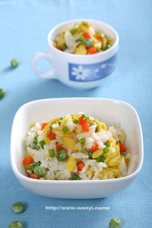 家里的剩米饭怎么用,家里的米饭剩了怎么办教你这样吃