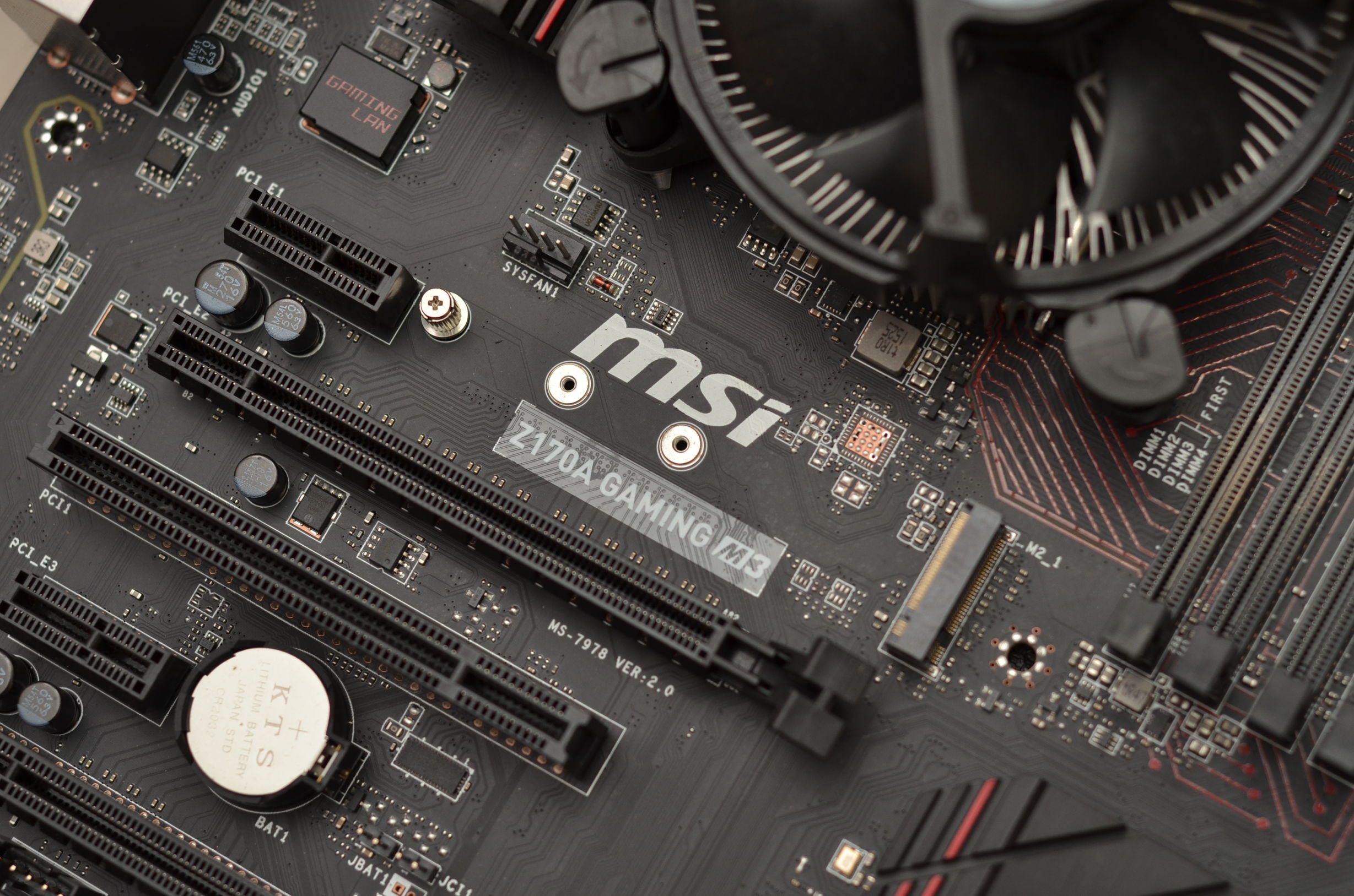 z170主板超内存方法,只调频率不调时序算超频吗