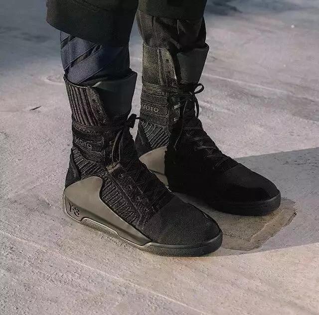 5张照片时尚潮流穿搭,50岁潮人穿搭