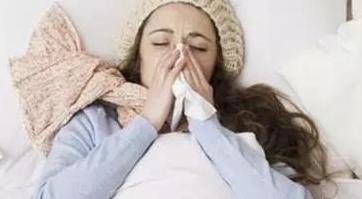 哺乳期病毒性发烧能哺乳吗,哺乳期发烧了还能继续喂奶吗