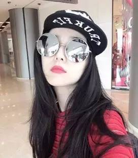 太阳镜戴出大牌范儿视频效果,太阳镜戴出了高级感