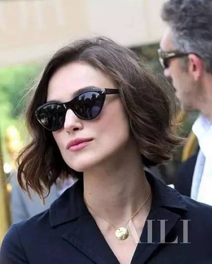 太阳镜戴出大牌范儿视频效果,太阳镜戴出了高级感