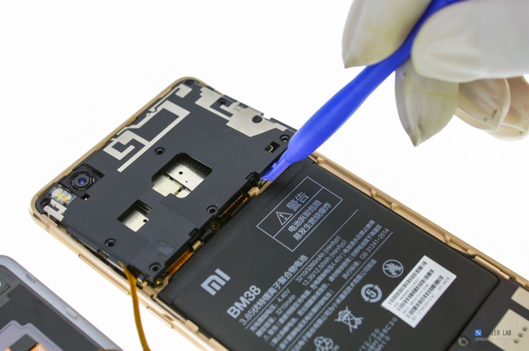 拆解小米手机,小米4s手机拆解