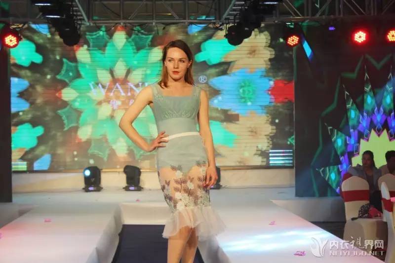 济南老三站内衣2016年维妮体雕、斯丽迪新品发布会隆重举行