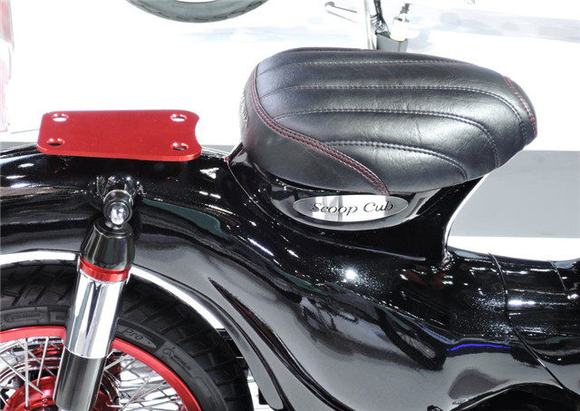 本田supercub125超级幼兽智能版,本田幼兽crosscub白色上市时间