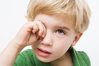 近视矫正激光手术的利与弊,激光矫正近视需理智