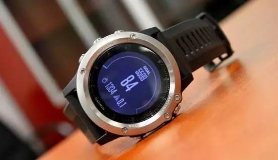 戴上手表超帅气,戴上手表感觉多了自信了很多