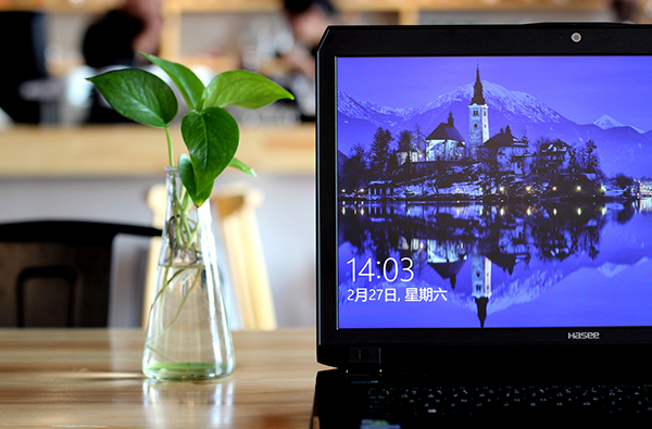 室友万元买神舟本只为玩LOL，开机7秒s，跑分23w