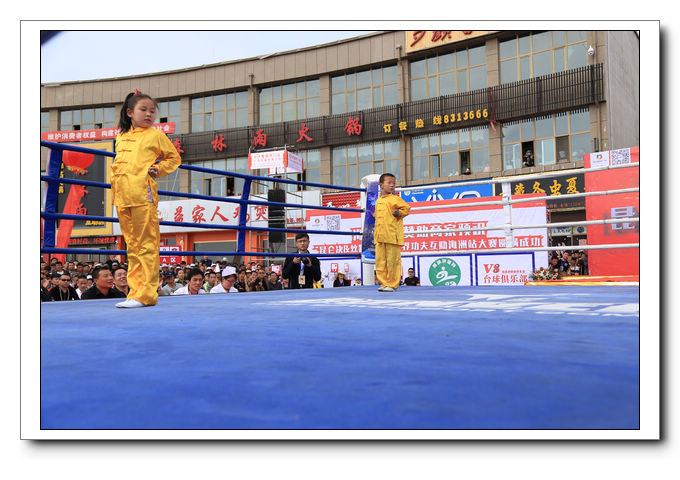 青海互助打起来了,昆仑对决又在青海互助上演搏击大战