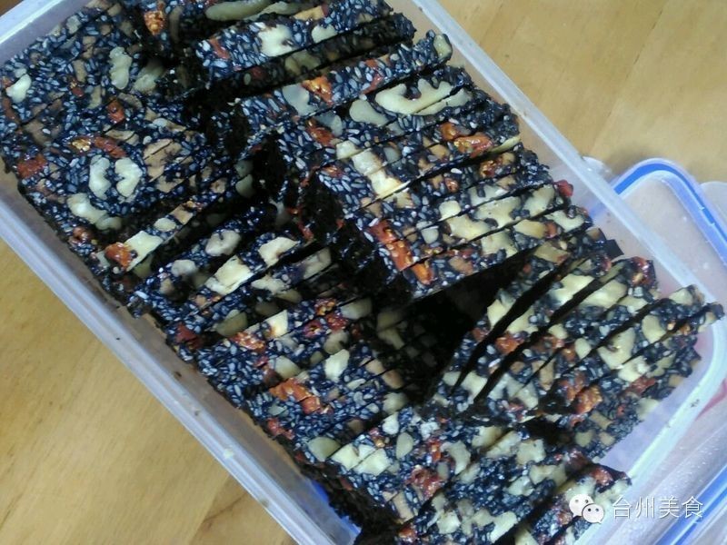 台州美食糯米鸡蛋麻糕,阿胶糕手工美食