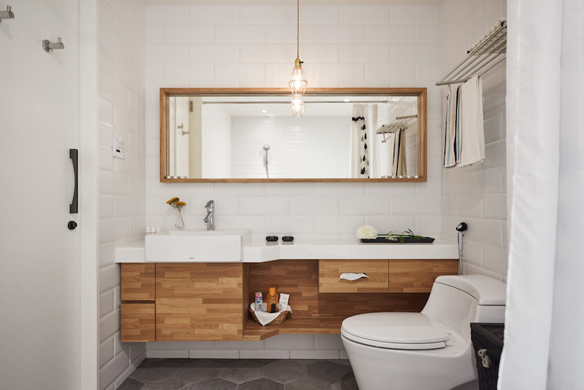 卫生间浴室柜太脏？老婆只用了一张纸，立马干干净净！