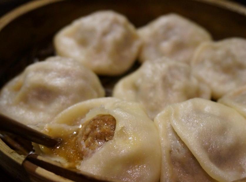 南京明瓦廊牛肉锅贴,南京明瓦廊小吃街推荐