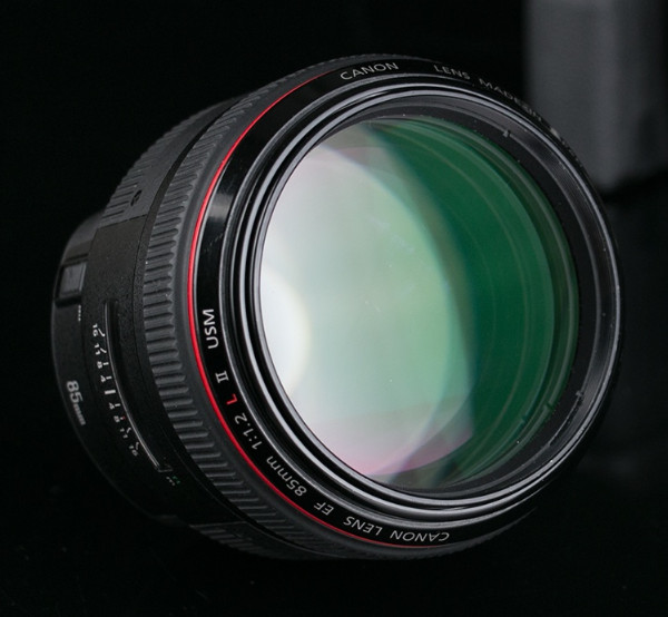 佳能rf85f2镜头评测,佳能852.0测评