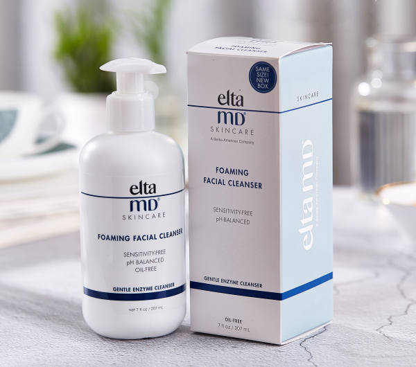 油皮痘肌黑头粉刺痘印多怎么护肤,干油痘肌敏感毛孔粗大怎么护肤