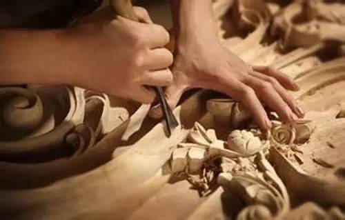 中国造不出圆珠笔头的钢珠,中国连圆珠笔尖都造不出来