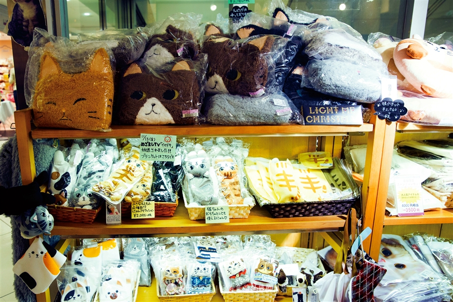 鍦ｈ癁棰勫敭褰╁,鍦ｈ癁褰╁濂楅