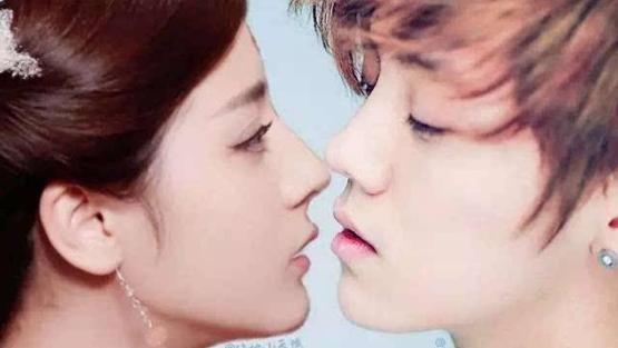 鹿晗对关晓彤有多专一,鹿晗真正爱上关晓彤的原因