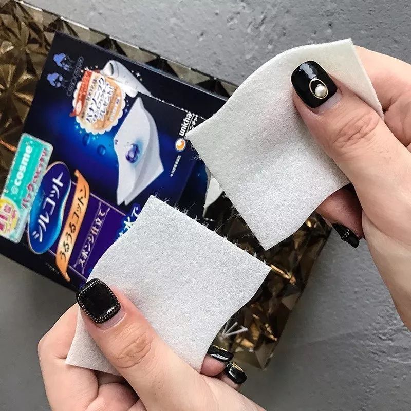 卧x！化妆棉也有假！心累不累？