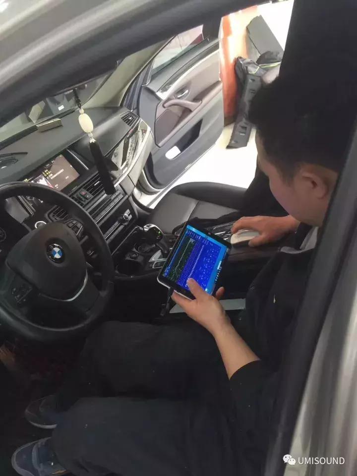 宝马525音响改装dsp功放,宝马525加装功放