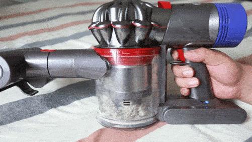 用过戴森才知道家里多脏,dyson戴森吸尘器v10宣传