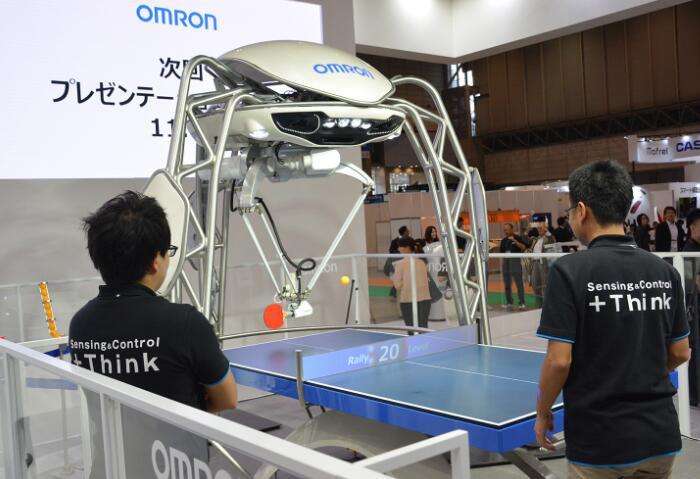 最新款乒乓球机器人,乒乓球发球机