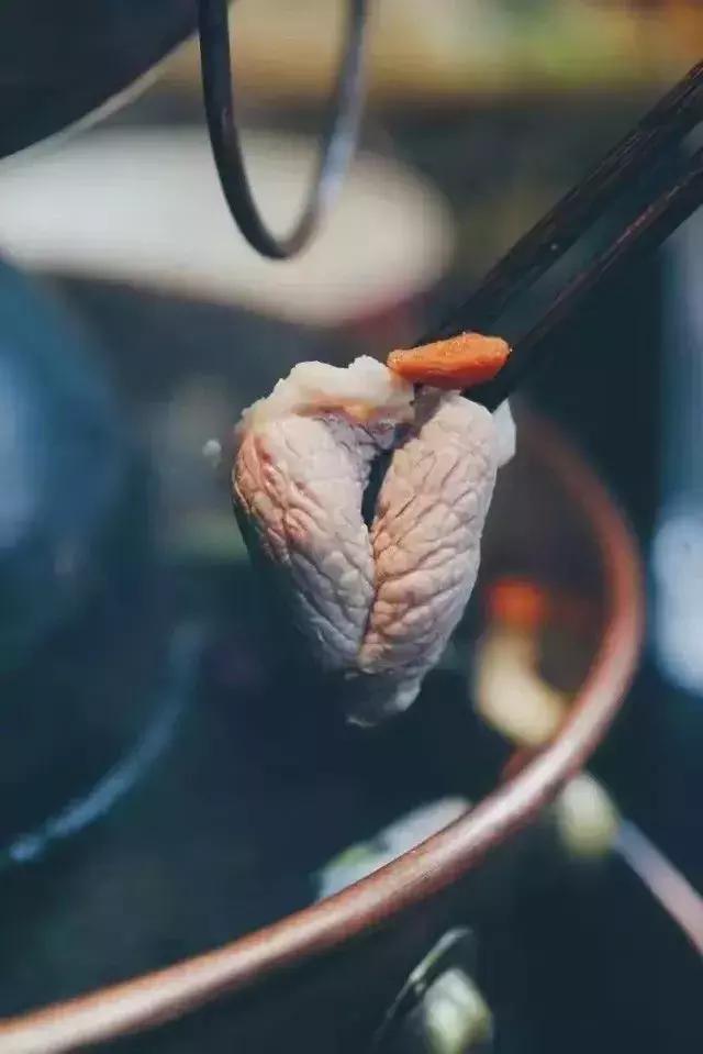 断崖式降温不怕不怕啦！大连4款好吃到炸裂的火锅让你口服心服！