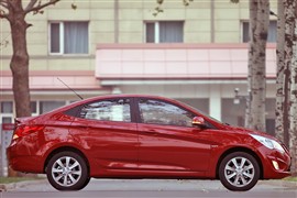 全新瑞纳二手车价格,全新现代瑞纳落地价