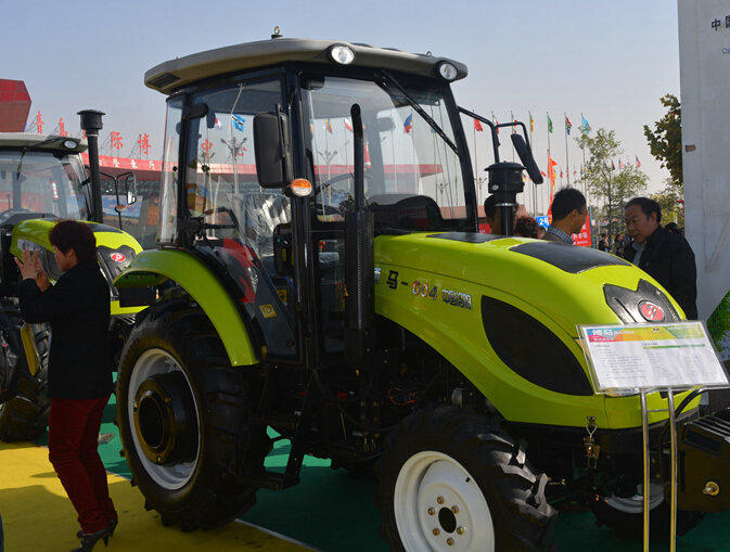 604轮式拖拉机排行榜,604拖拉机和504拖拉机哪个更好