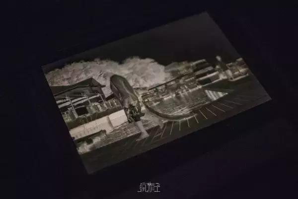 搏一搏，洗手间也能变暗房