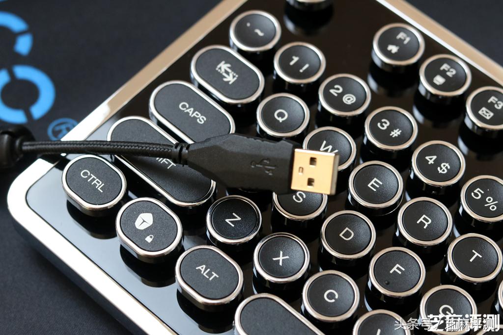 闆风鏈烘閿洏k60c,闆风k60t閿洏鎬庢牱