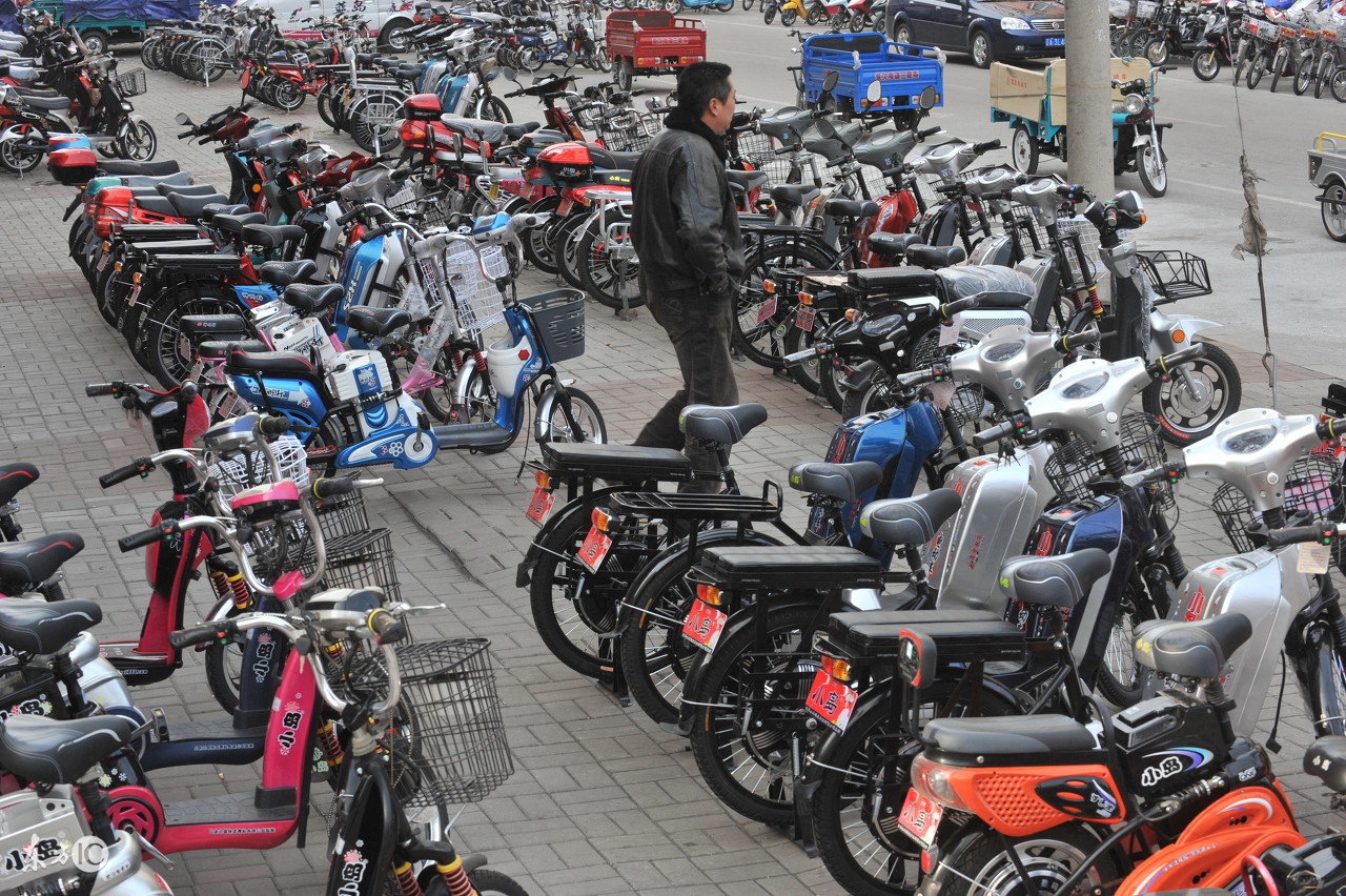 车一动就报警,车一动就报警器就响怎么办