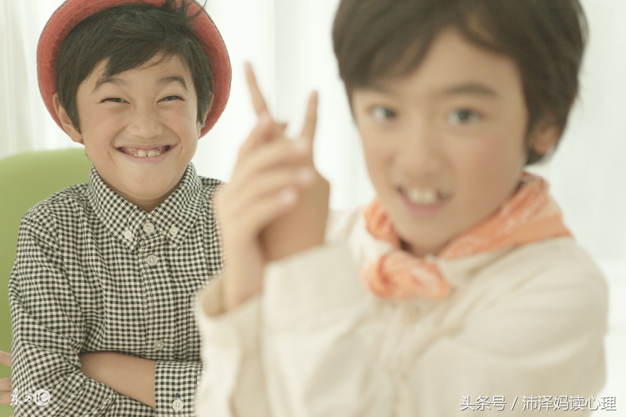 孩子被起外号怎么回怼,怎么开导孩子被小朋友起外号