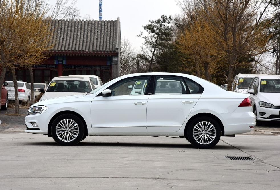 曾经20多万现在几万元的车,曾经20多万的车