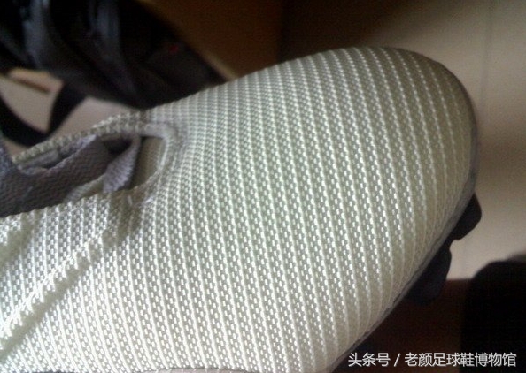 puma足球鞋ultra实战,puma最新公认脚感最好的足球鞋