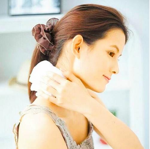 肩颈疼痛的自己按摩方法,肩颈痛的最佳锻炼方法